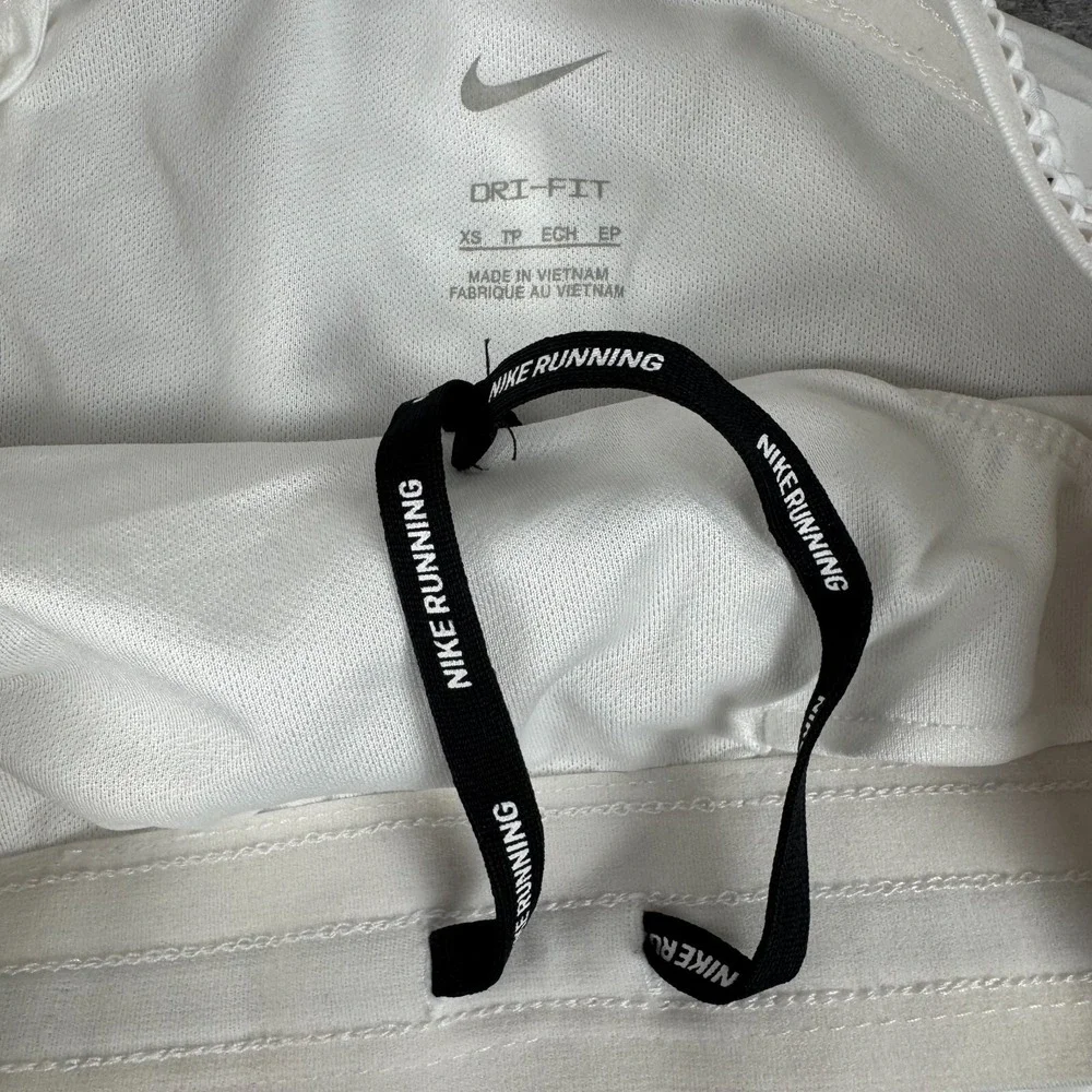 Nike Dri Fit Vanderbilt Commodores Team Shorts Running Lined White Womens XS‎
